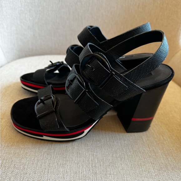 Zinda Sporty Slingback Sandals. Made in Spain. Size 36 EU. - Picture 10 of 11
